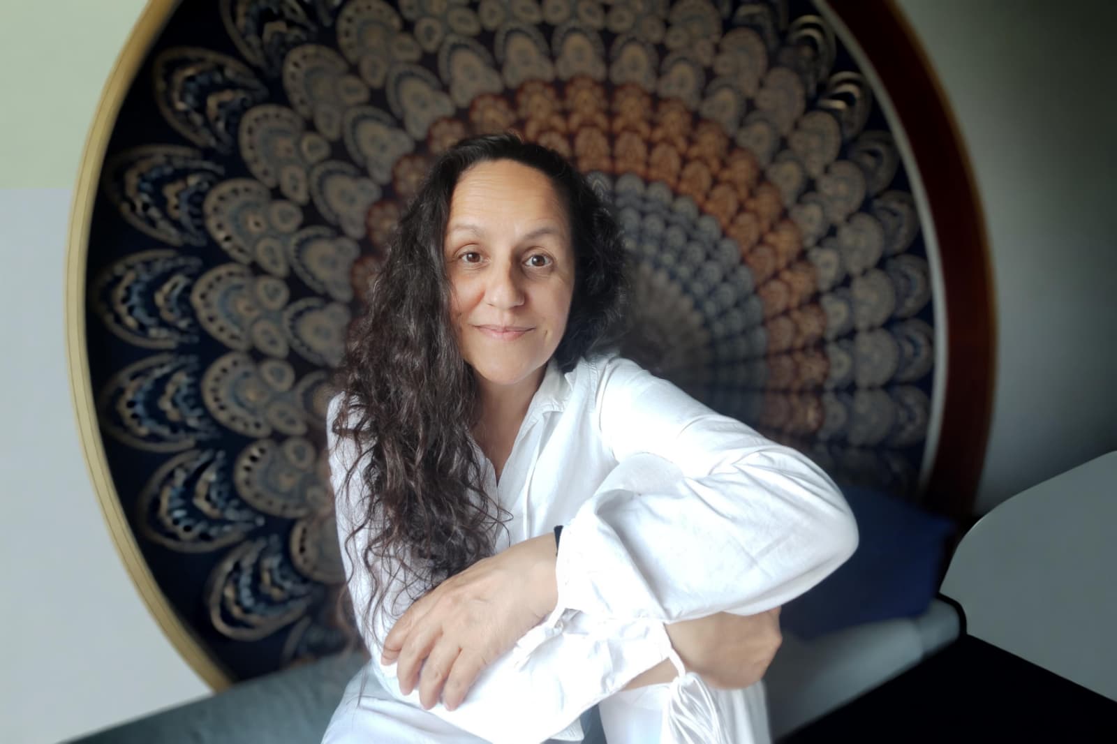 Charo Jai Priya, profesora de Kundalini Yoga para mujeres en Madrid